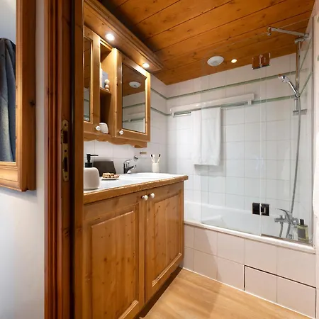 Apartahotel Résidence Pierre&vacances Premium Les Alpages De Reberty 3*